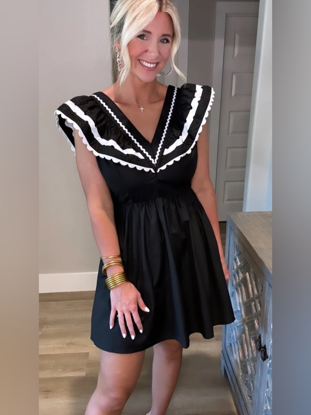 ENTRO Ric Rac Ruffle Mini Dress Black White Size Large NWT